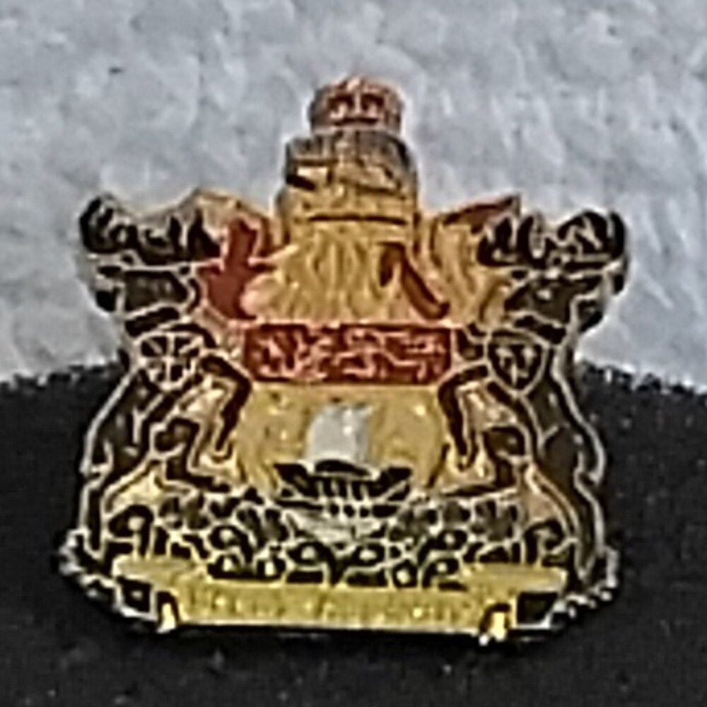 SPEM REDUXIT New Brunswick Coat of Arms Metal & Enamel Pin!!